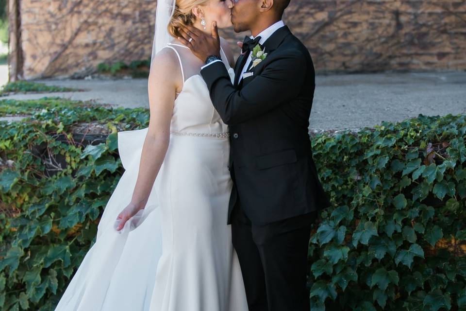 Minneapolis Bride and Groom