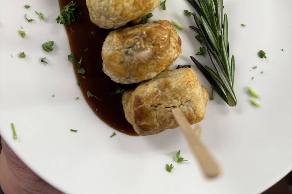 Mini Beef Wellingtons