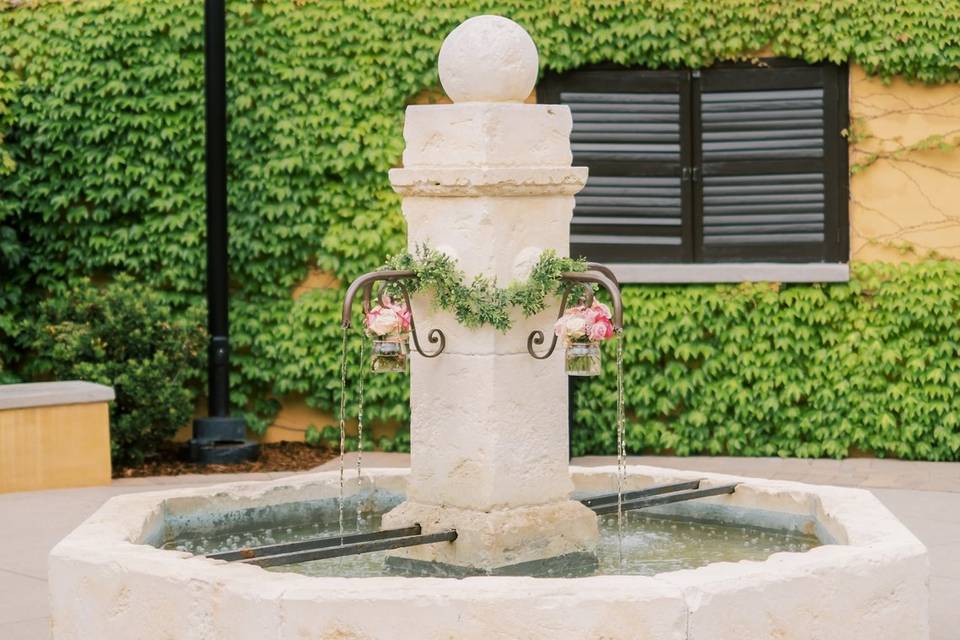 Fountain Feature
