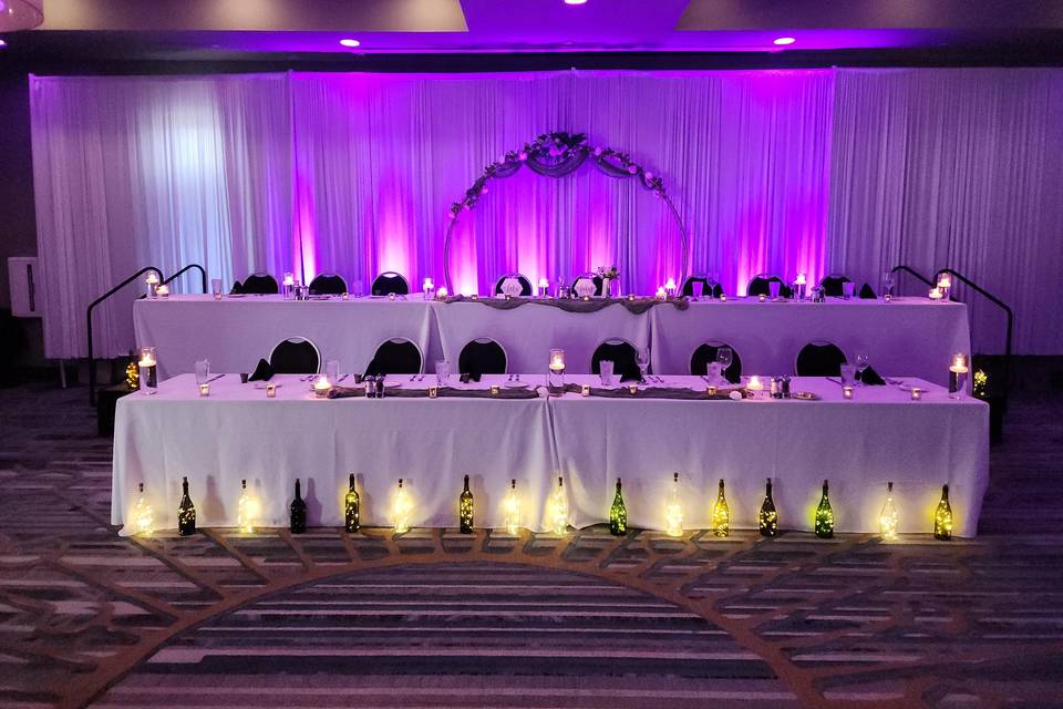 Two- tier head table