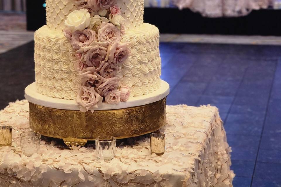 Sweetheart table