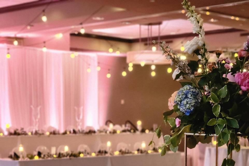 Two-tier head table