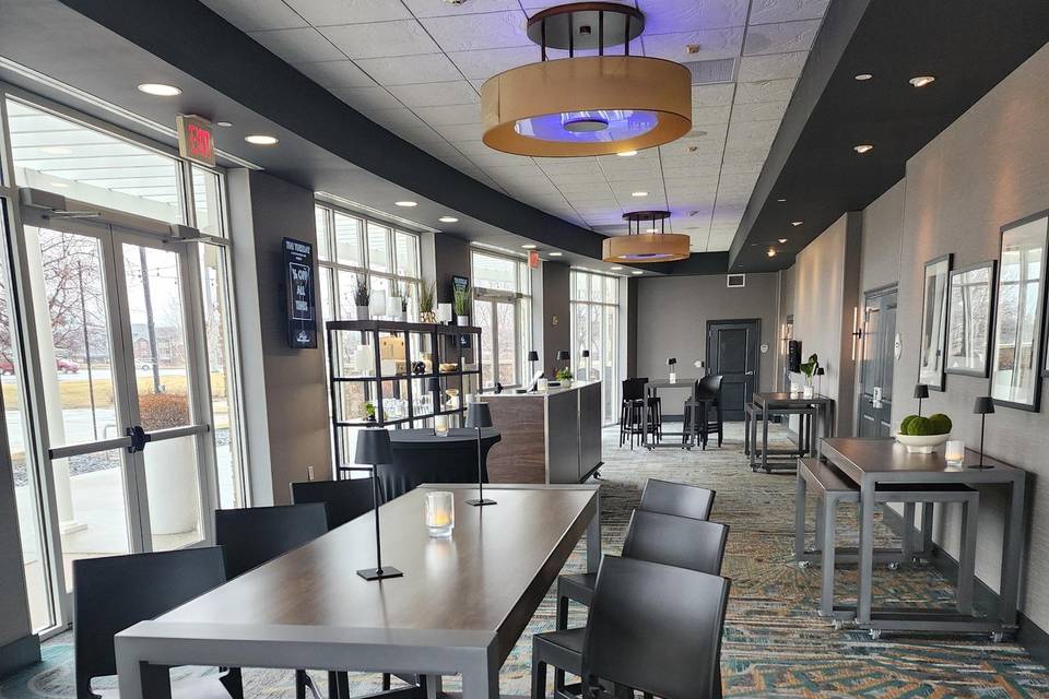 Cocktail hour space