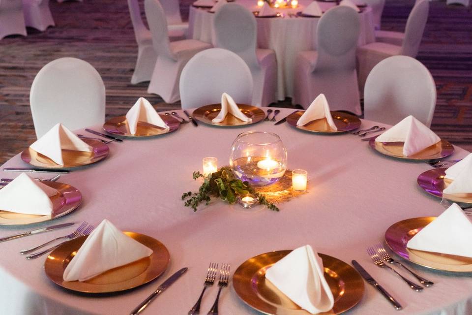 Reception with ceiling draping