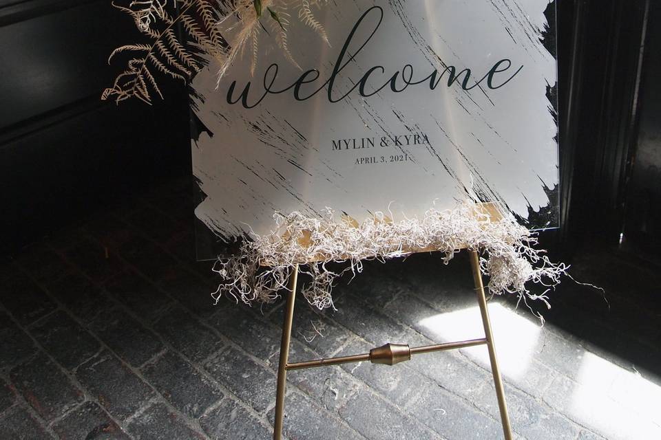 Welcome: Mylin &Kyra