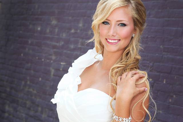 LC Make-Up Artistry