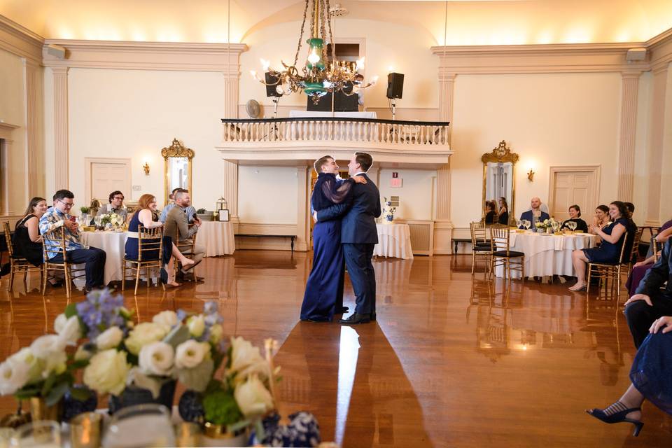 Two Grooms First Dance