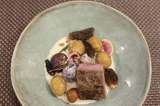 Sous-vide steak