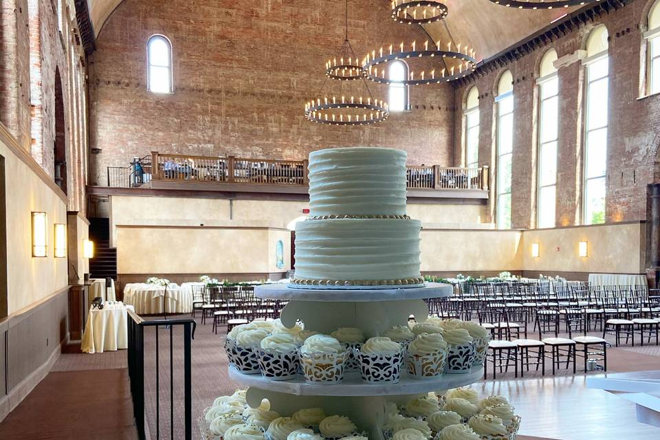 Monastery Wedding Cupcakes