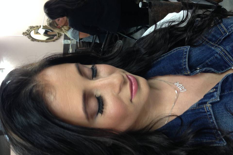 Flatout Flawless Makeup Artistry By Samantha Nicole