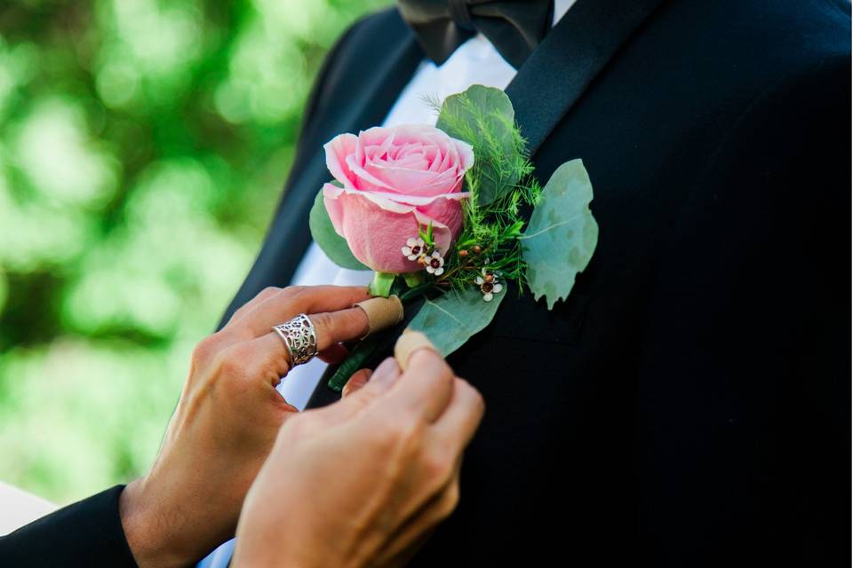 Rose boutonniere