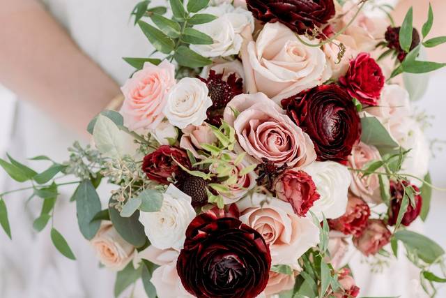 Winter Wedding Bouquet
