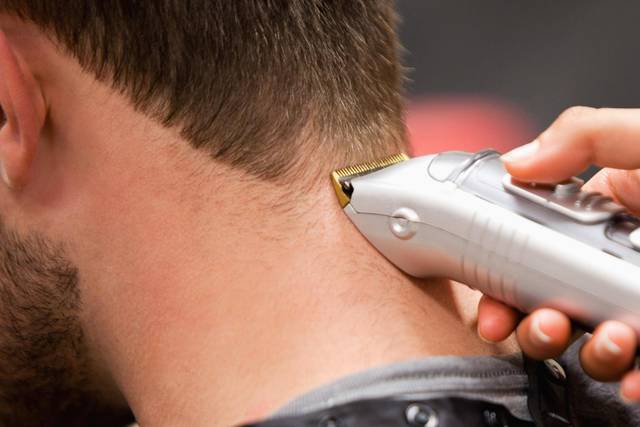 Mens' grooming services