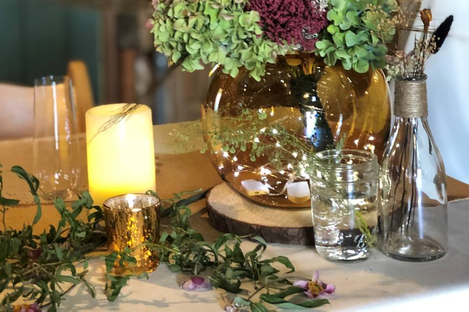 Rustic table decor