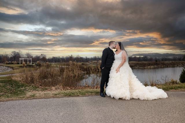 JWadePhotoStudio LLC