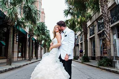 Our love in the middle of the street - Asteria Photography