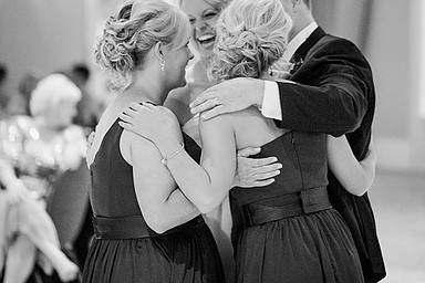 Wedding team huddle - Asteria Photography