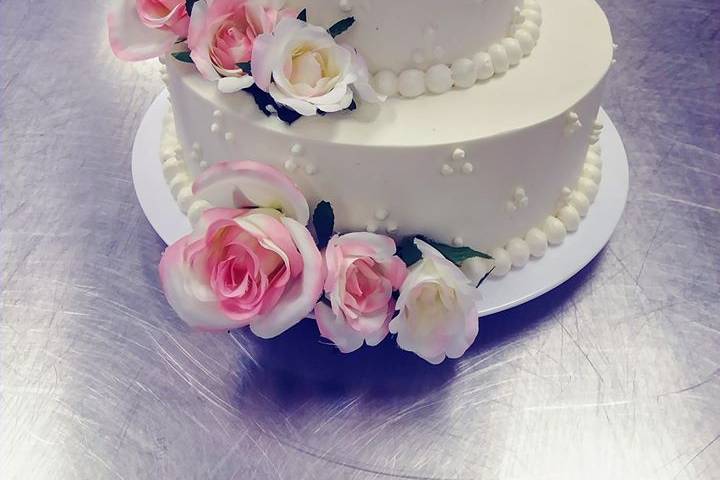 Wedding cake with large flowers