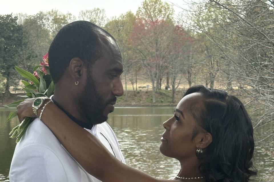Intimate elopement- Quick Knot