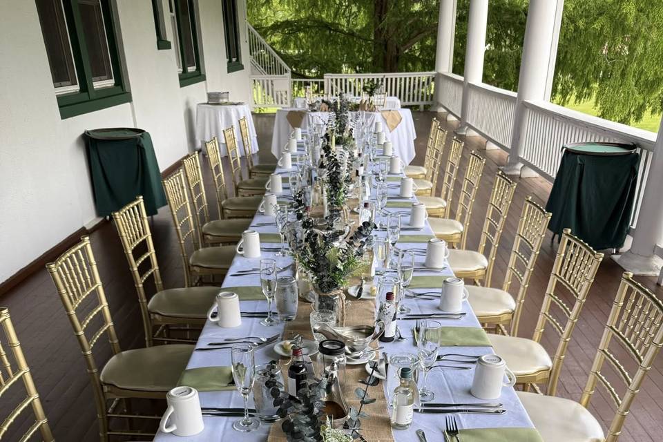 NORTH VERANDA TABLE SET