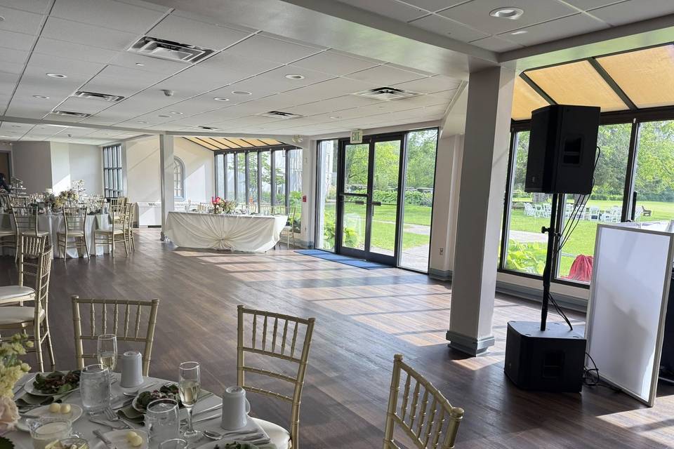 DELAWARE ROOM