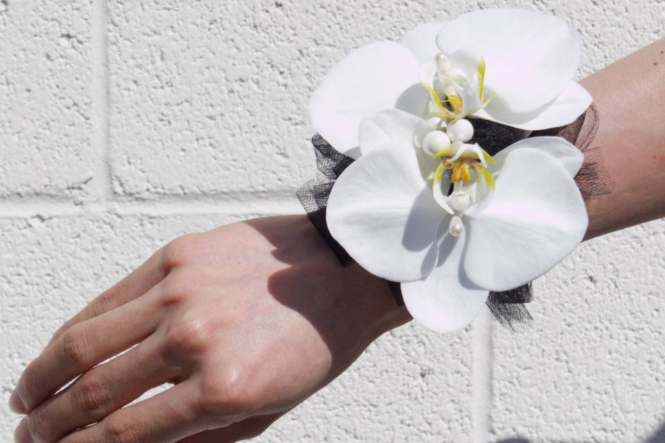 Orchid wrist corsage