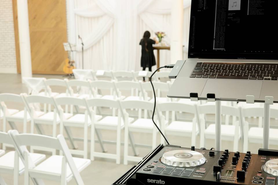 Wedding DJ