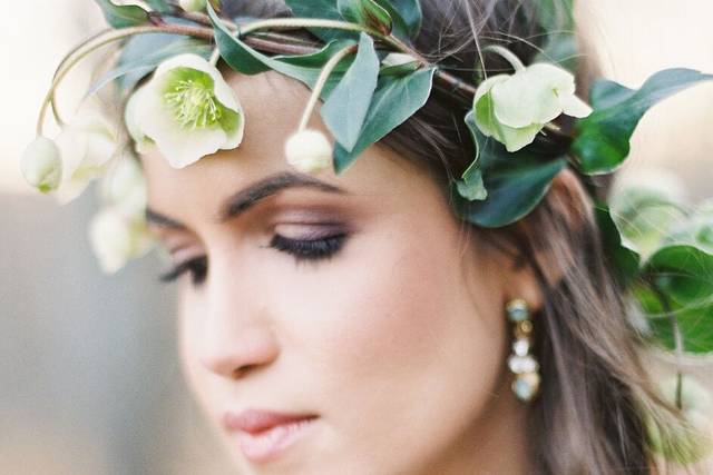 Boho chic bride.