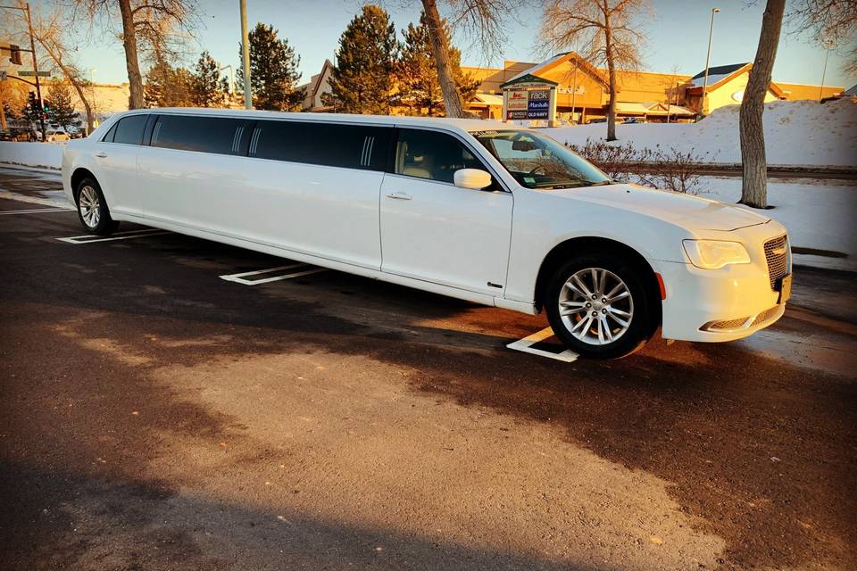 Chrysler 300 Limo