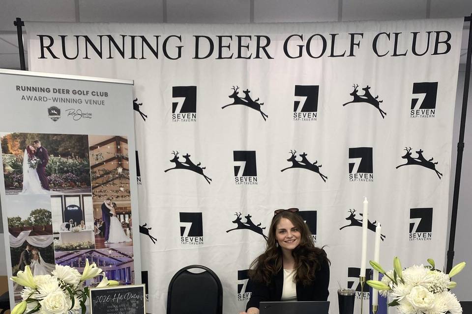 Running Deer Golf