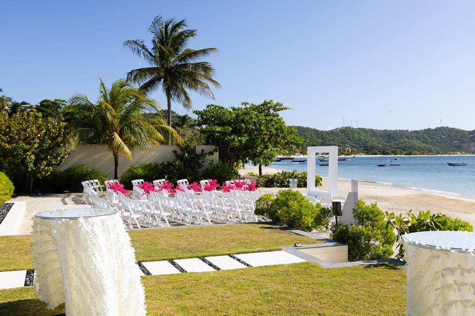 Cocktail reception