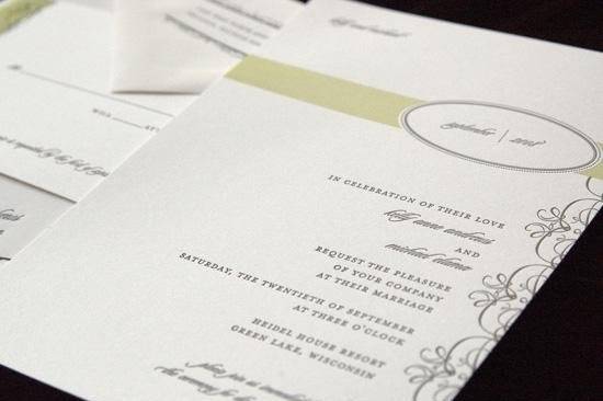 This two color letterpress printed invitation suite is the perfect blend of traditional and contemporary - elegant and formal, but with a modern twist.
design name :: empire ::