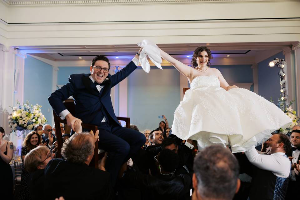 Hora Reception