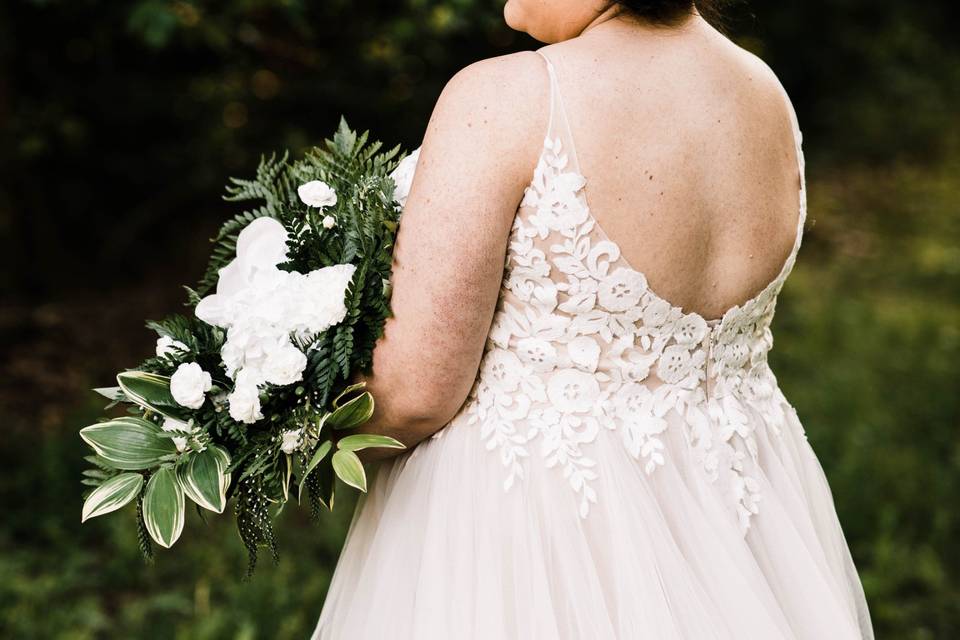 Lace dress + greenery