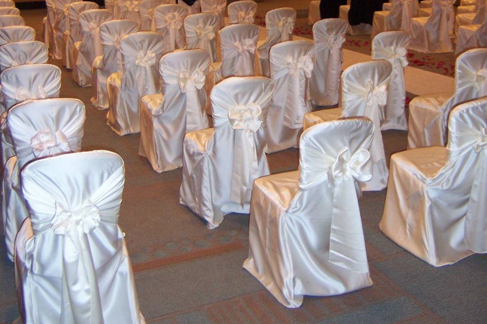 Indoor ceremony setting