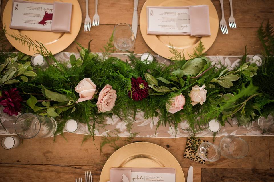 Earth tone centerpiece