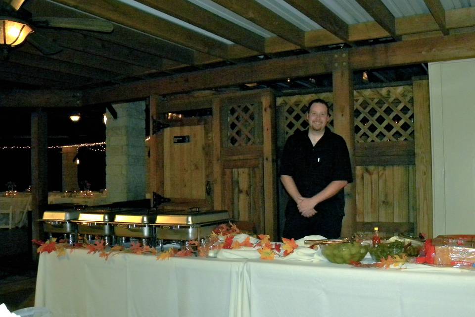 Kindred oaks BBQ wedding cater