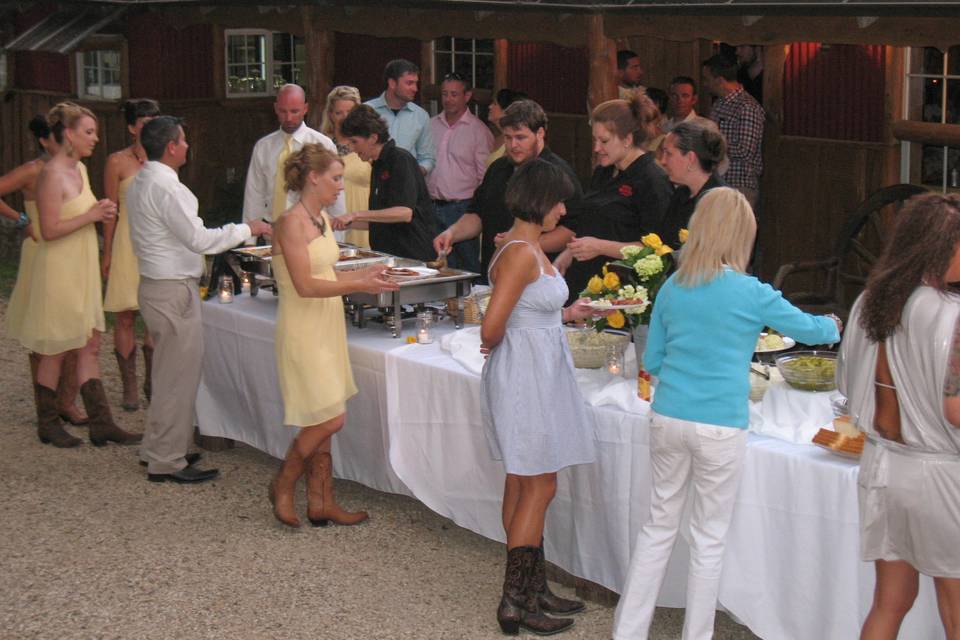 Queuing for dinner
