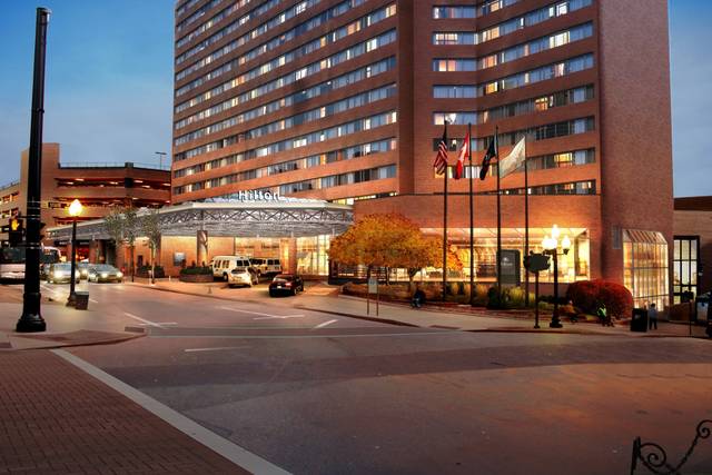 Hilton Albany's driveway
