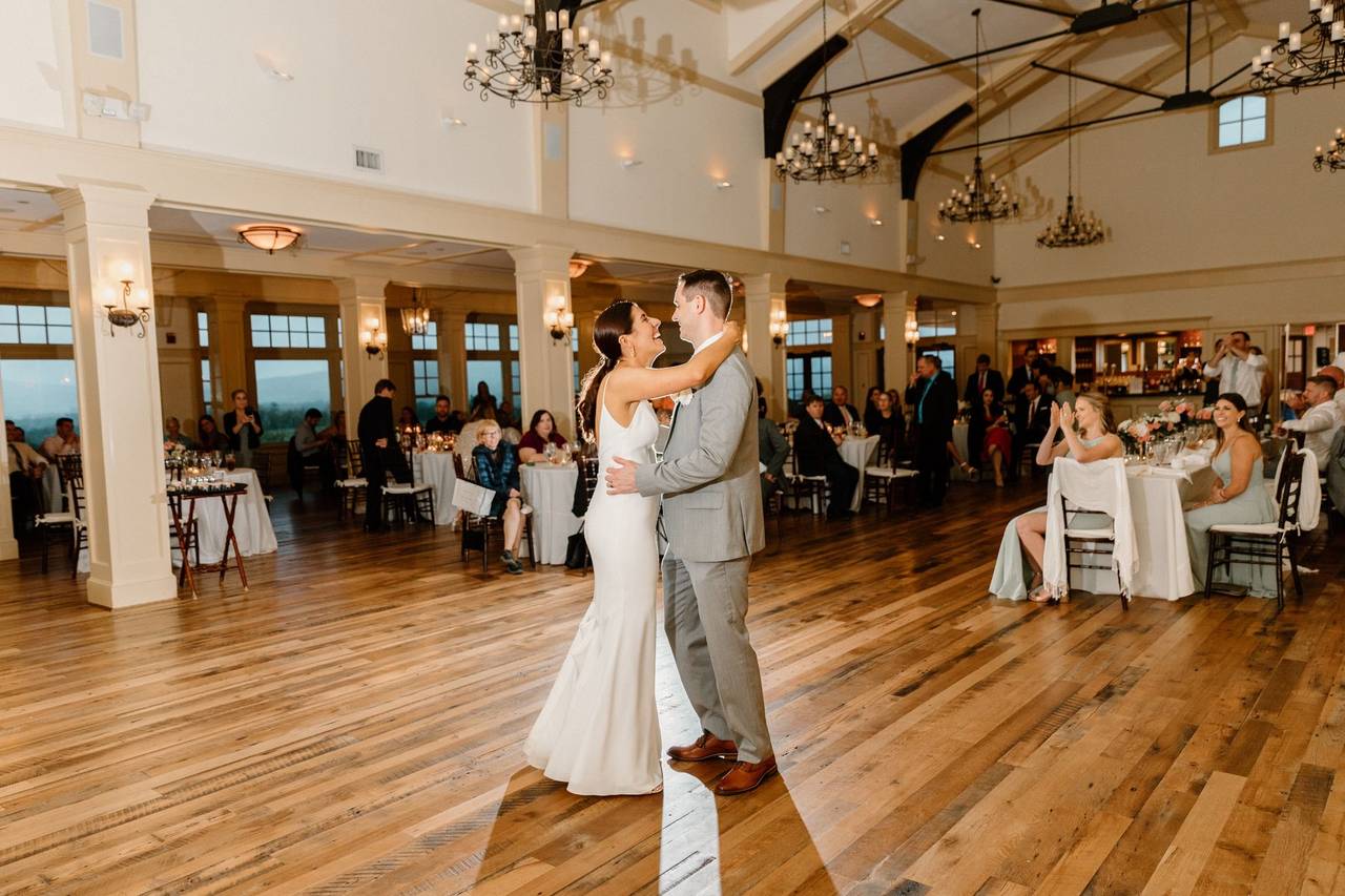 Catoctin Hall at Musket Ridge - Country Club Weddings - Myersville, MD ...