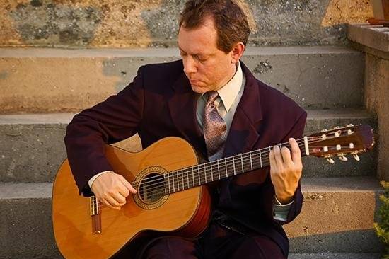 The wedding guitarist