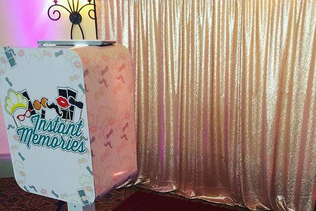 Instant Memories Photobooth Rentals