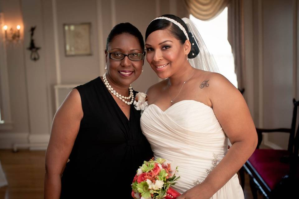 Rev. Marsha Thomas, Wedding Officiant & Pre-Marriage Coach