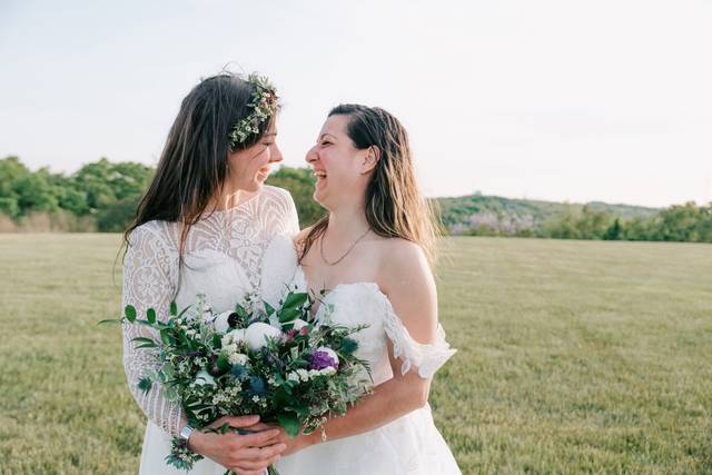 LGBTQ+ wedding - Vivid Instincts Photography
