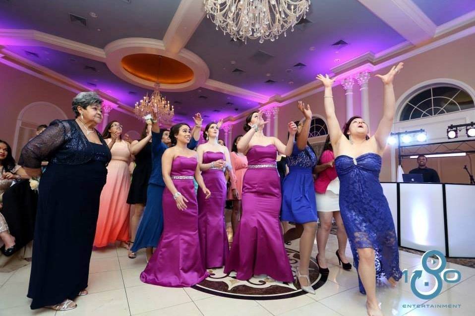 Bouquet toss