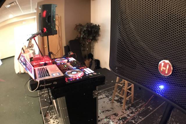Dj booth