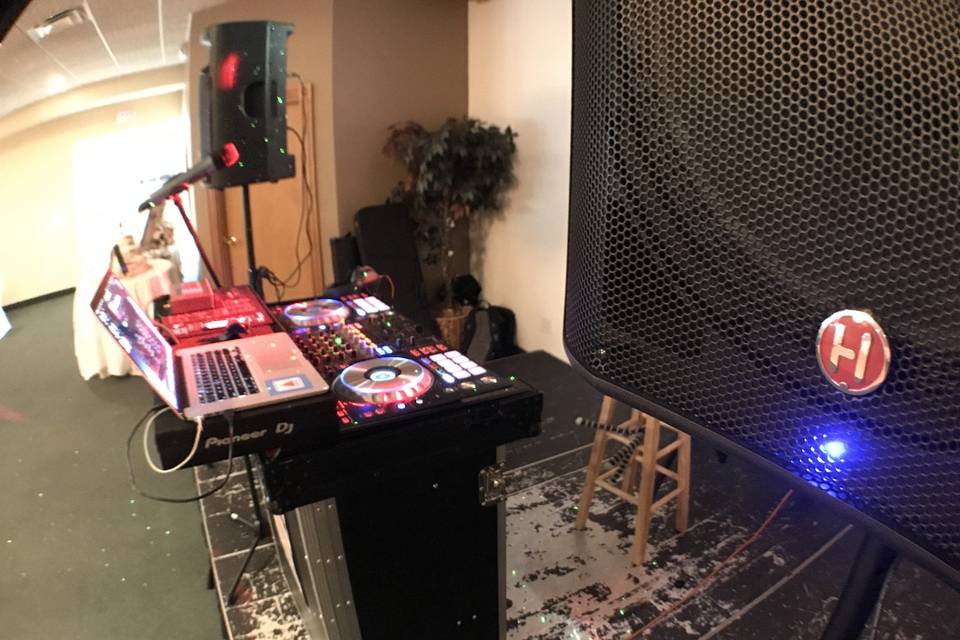 Dj booth