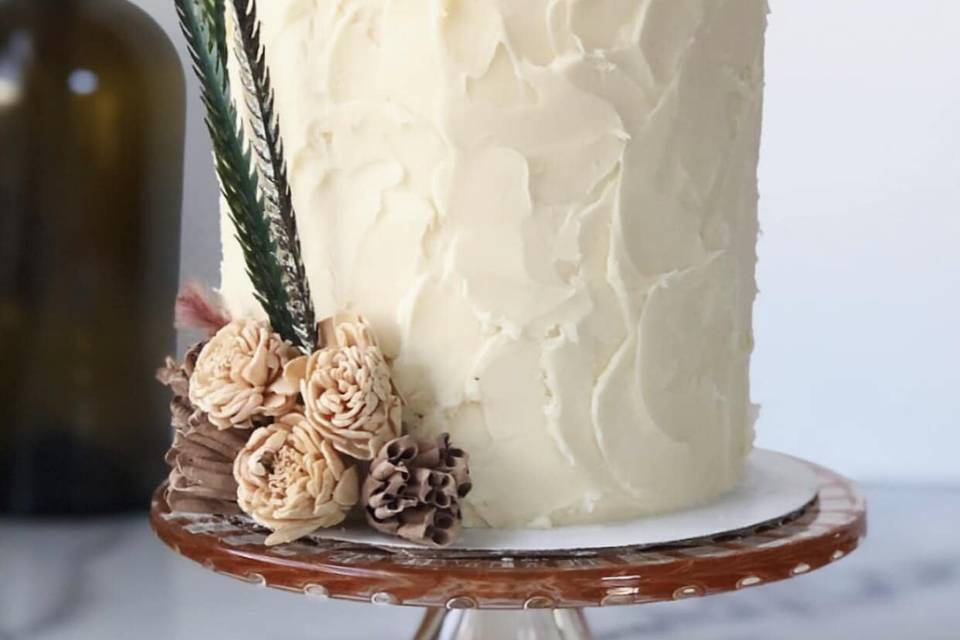 Rustic elopement cake