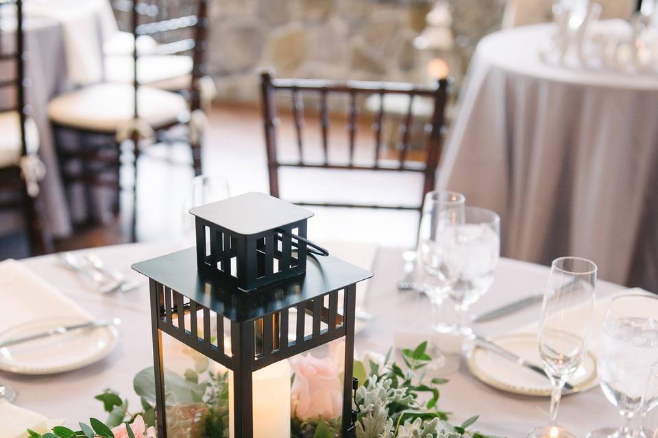 Lush ring centerpiece