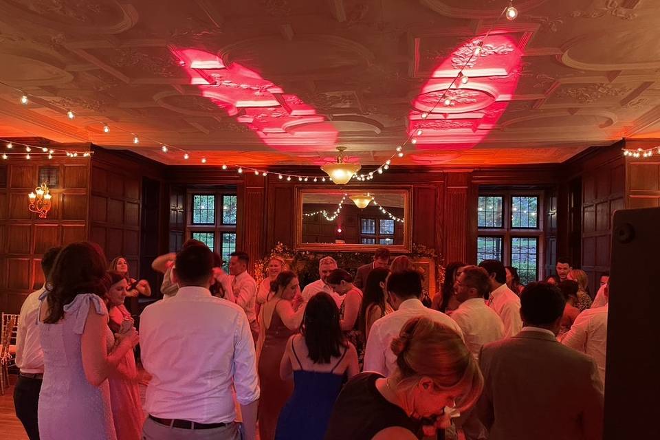 Intelligent Dance Floor Lights
